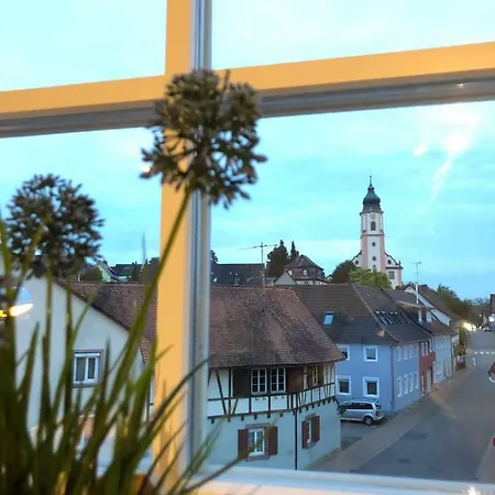 2 - Nur 5 Fahrminuten Vom Europapark *